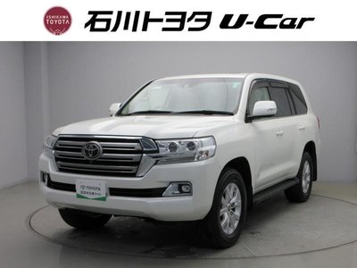 TOYOTA LAND CRUISER 200 - 1