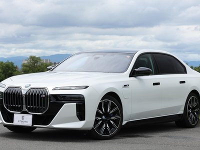 BMW I7 - 5