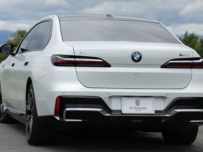 BMW I7 - 2