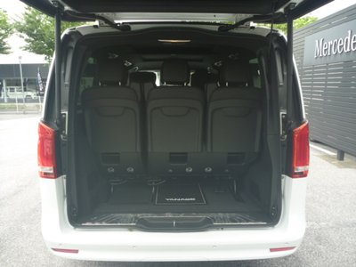2023 Mercedes-BENZ V-CLASS — миниатюра 12