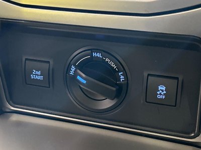 2023 Toyota LAND CRUISER PRADO 缩略图 36