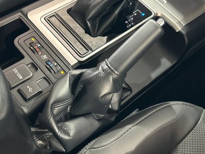 2023 Toyota LAND CRUISER PRADO 缩略图 31