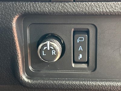 2023 Toyota LAND CRUISER PRADO 缩略图 40