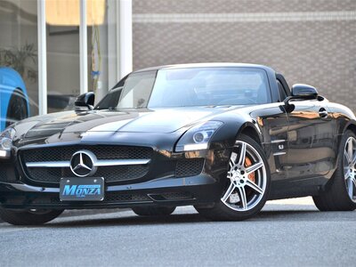MERCEDES-BENZ SLS ROADSTER AMG