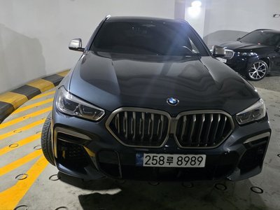 2022 BMW X6 — фото 1