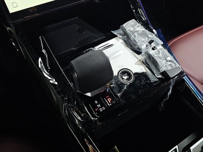 2026 LAND Rover RANGE ROVER SPORT — миниатюра 13