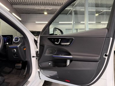 2025 MERCEDES-BENZ C-CLASS thumbnail 14