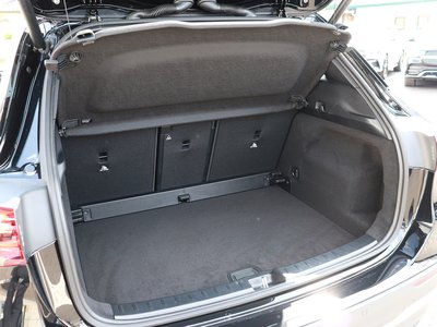 2025 Mercedes-BENZ GLA 缩略图 16