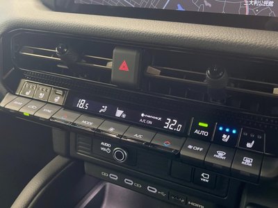 2024 Toyota LAND CRUISER 250 — миниатюра 41