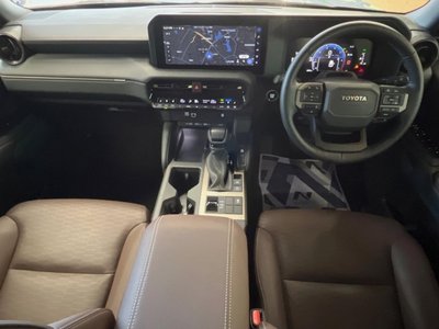 2024 Toyota LAND CRUISER 250 photo 2