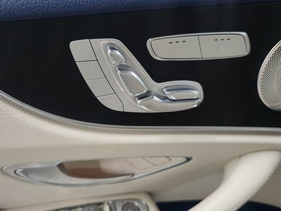 MERCEDES-BENZ E-CLASS - 5