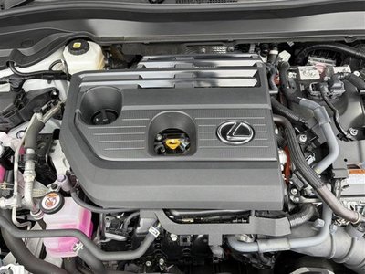 صورة مصغرة 64 لـ 2024 Lexus UX