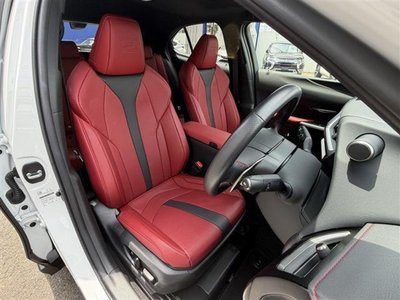 صورة مصغرة 12 لـ 2024 Lexus UX