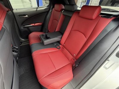 صورة مصغرة 22 لـ 2024 Lexus UX
