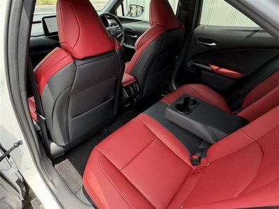 صورة مصغرة 20 لـ 2024 Lexus UX