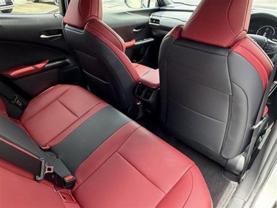 صورة مصغرة 13 لـ 2024 Lexus UX