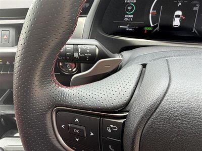 صورة مصغرة 40 لـ 2024 Lexus UX