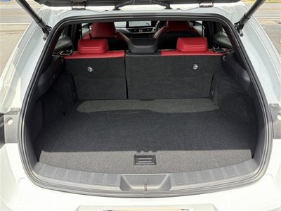 صورة مصغرة 16 لـ 2024 Lexus UX