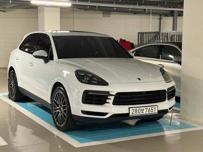 PORSCHE CAYENNE - 1