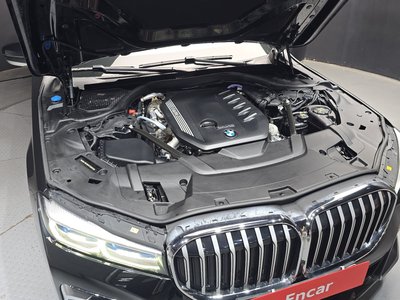BMW 7 SERIES - 7