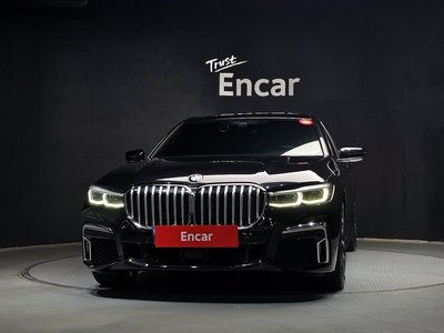 BMW 7 SERIES - 2