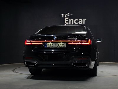 BMW 7 SERIES - 3