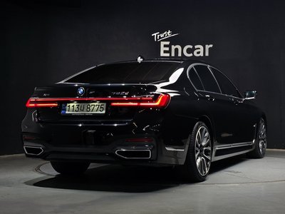 BMW 7 SERIES - 4
