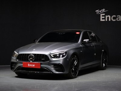 MERCEDES-BENZ E-CLASS - 1