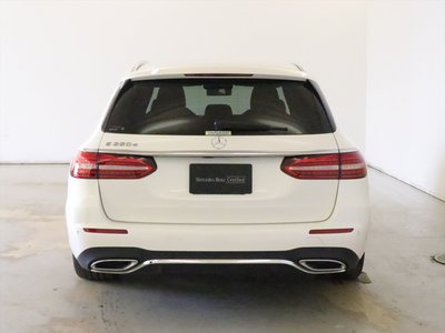 MERCEDES-BENZ E-CLASS - 3