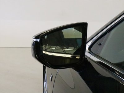 2019 Lexus LS — миниатюра 6