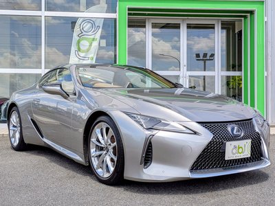 2017 Lexus LC — миниатюра 3