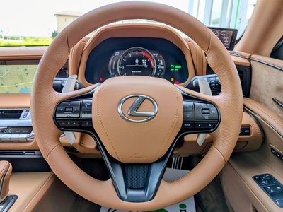 2017 Lexus LC — миниатюра 44