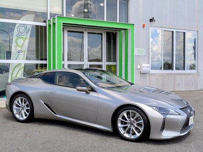 2017 Lexus LC — миниатюра 4