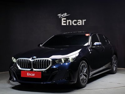 BMW 5 SERIES - 1