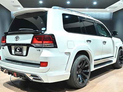 TOYOTA LAND CRUISER 200 - 5