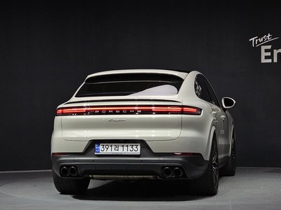 PORSCHE CAYENNE - 4