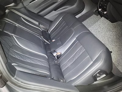 BMW GRAN TURISMO - 2