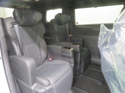 2025 Toyota ALPHARD 缩略图 11