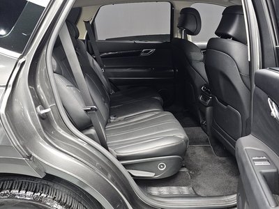 2024 Genesis GV80 — миниатюра 17