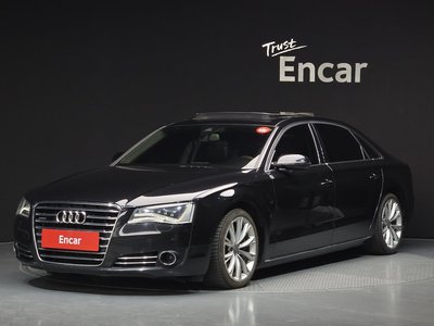 AUDI A8 - 1
