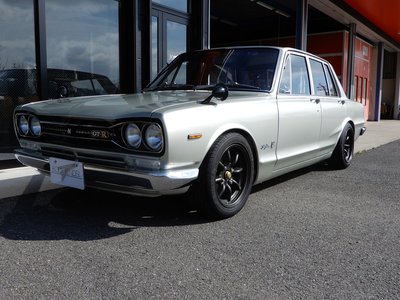 NISSAN SKYLINE - 6