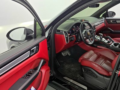 PORSCHE CAYENNE - 10