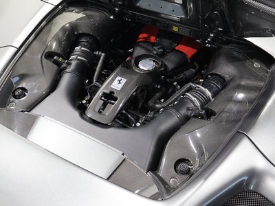 صورة 11 لـ 2023 Ferrari F8 SPIDER