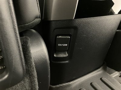 2023 Toyota LAND CRUISER PRADO — миниатюра 33