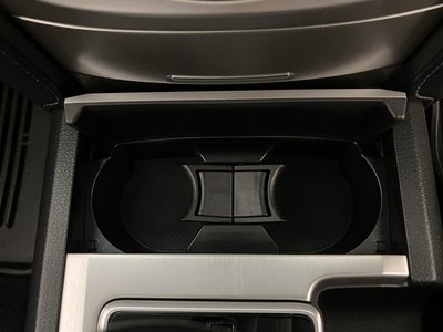 2023 Toyota LAND CRUISER PRADO — миниатюра 25