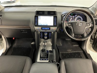 2023 Toyota LAND CRUISER PRADO — фото 5