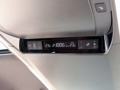 صورة مصغرة 28 لـ 2023 Toyota VELLFIRE
