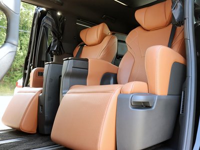 صورة مصغرة 24 لـ 2023 Toyota VELLFIRE
