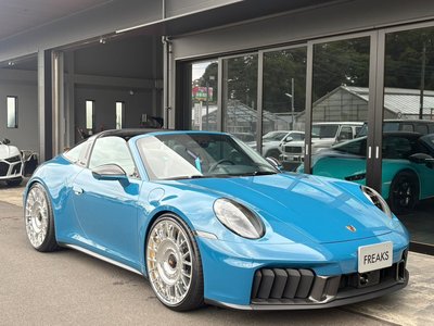 PORSCHE 911 - 1