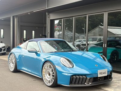 PORSCHE 911 - 7